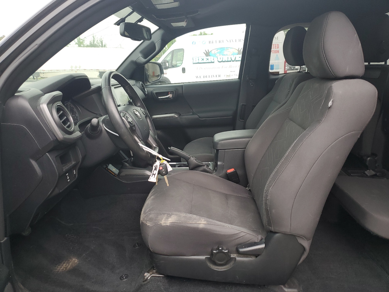 5TFSZ5AN8HX064957 2017 Toyota Tacoma Access Cab