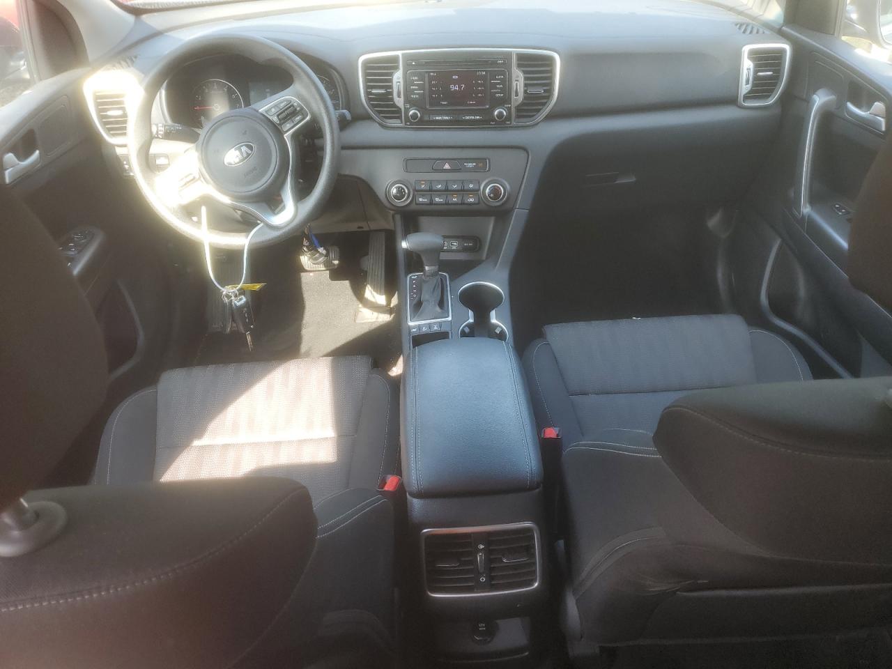 KNDPMCAC6K7505869 2019 Kia Sportage Lx