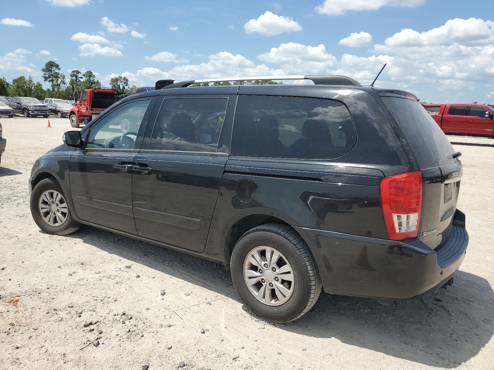 2012 Kia Sedona Lx vin: KNDMG4C76C6445292