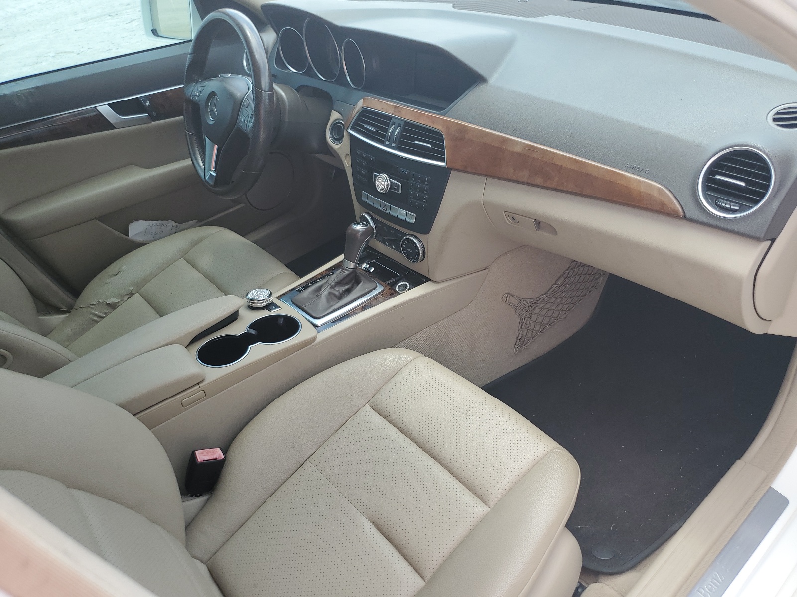 WDDGF4HBXDR290992 2013 Mercedes-Benz C 250