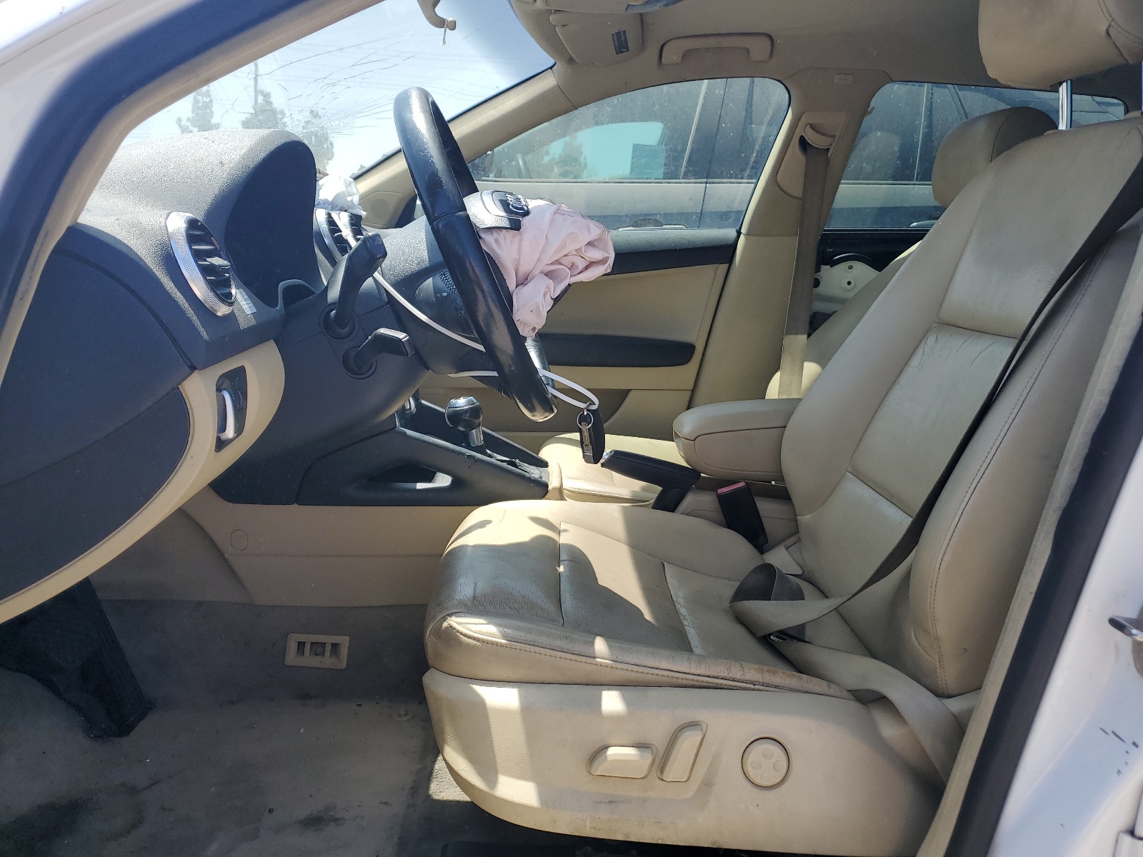 WAUBJAFM2CA046155 2012 Audi A3 Premium