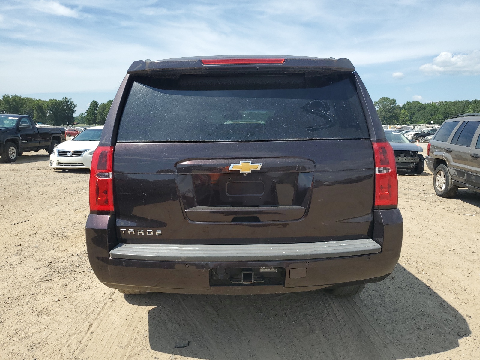 2015 Chevrolet Tahoe C1500 Ls vin: 1GNSCAKC1FR18222