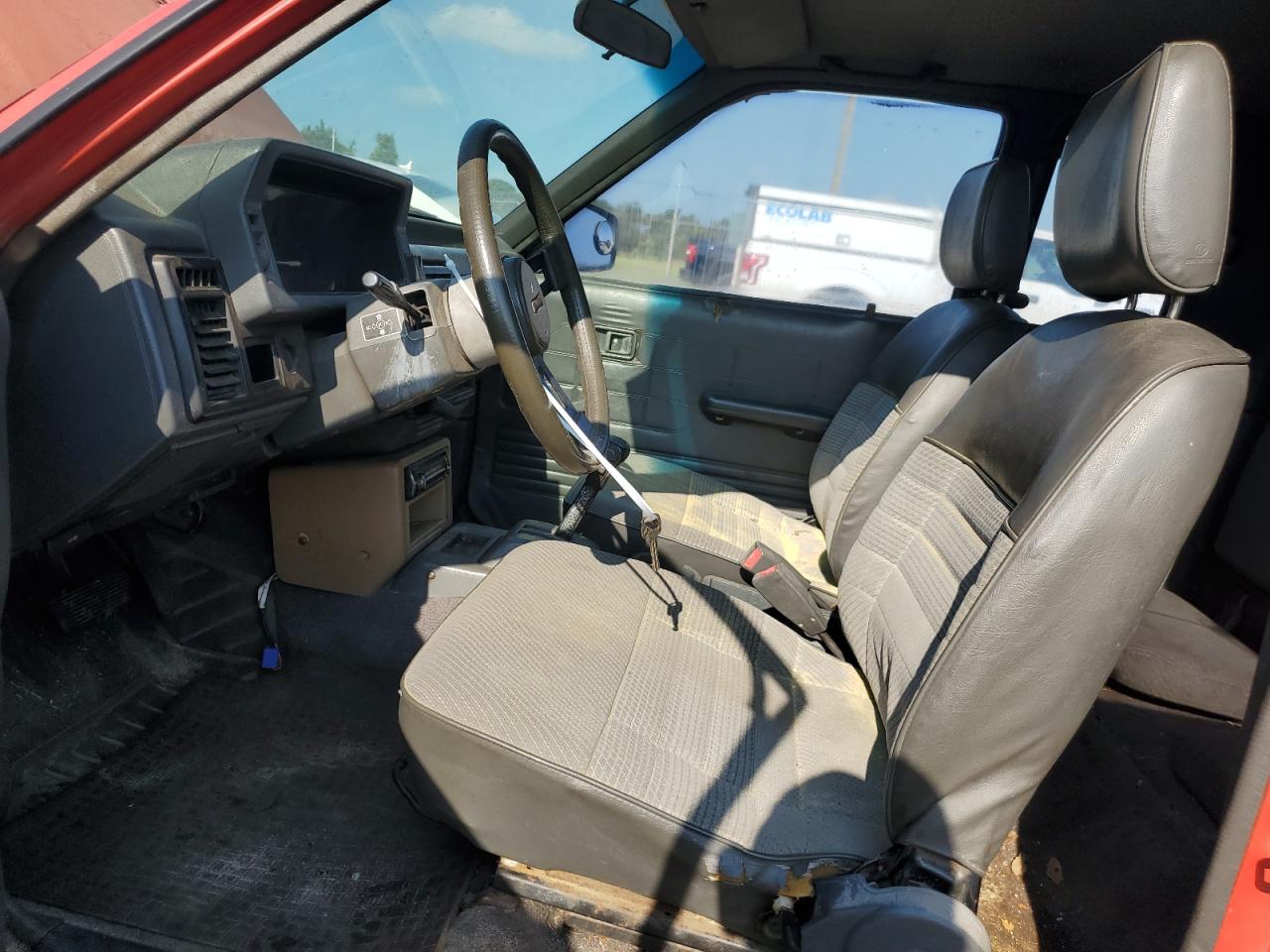 1991 Mazda B2600 Cab Plus VIN: JM2UF3147M0168528 Lot: 67921464