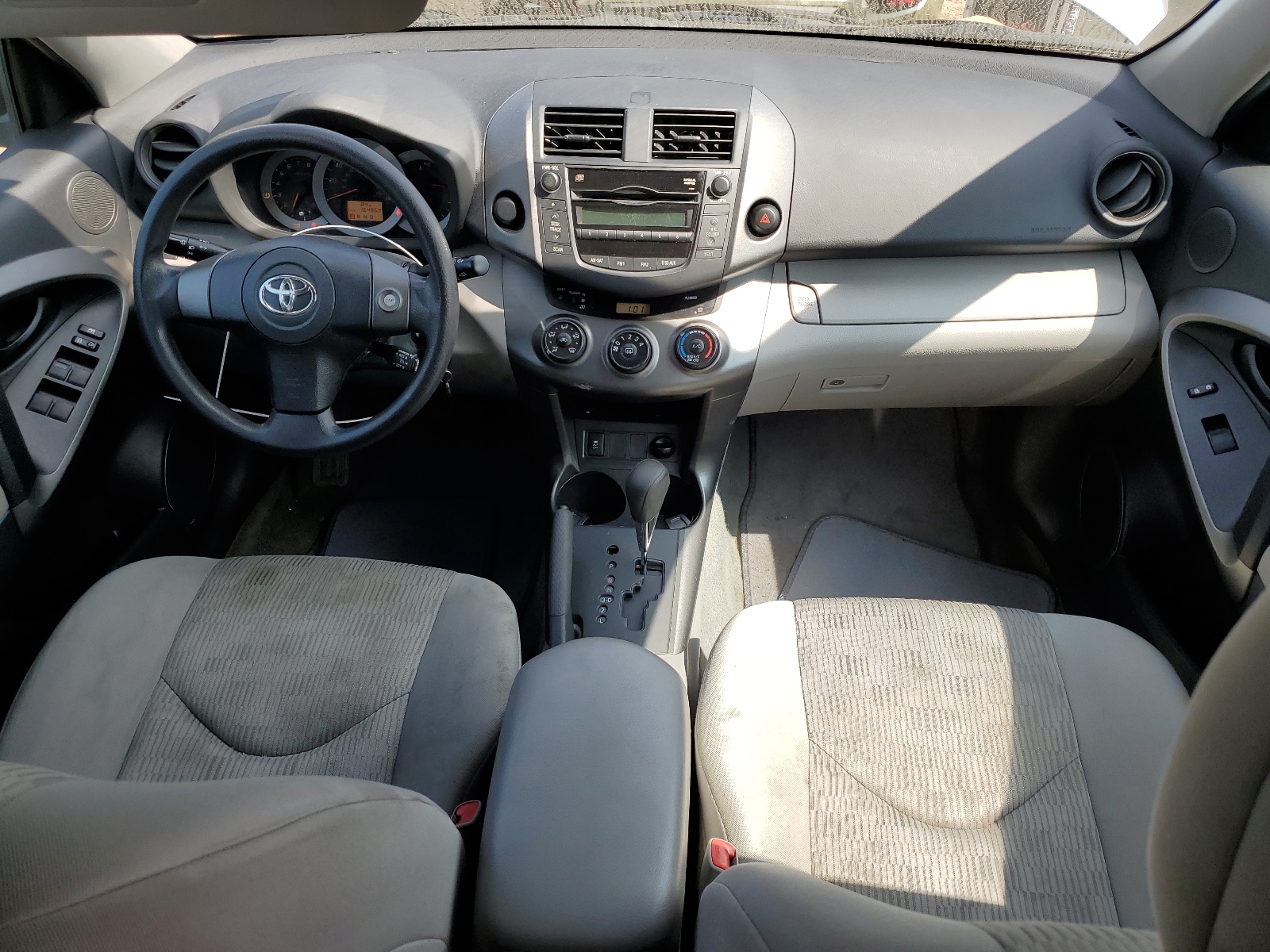 2T3ZF4DV7AW043900 2010 Toyota Rav4