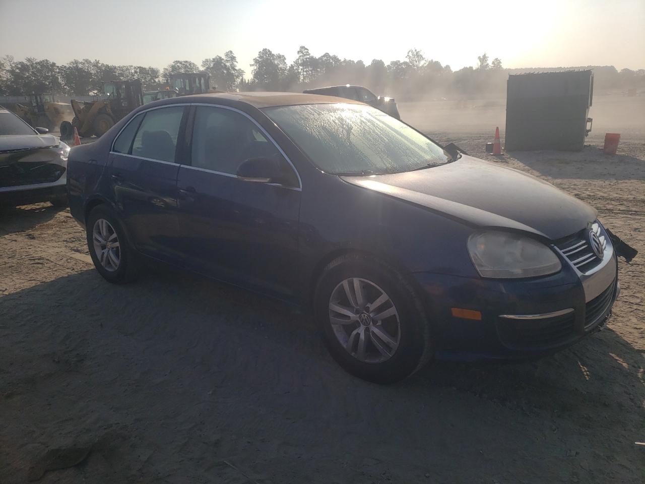 2007 Volkswagen Jetta 2.5 Option Package 1 VIN: 3VWSF71K77M108197 Lot: 69040044