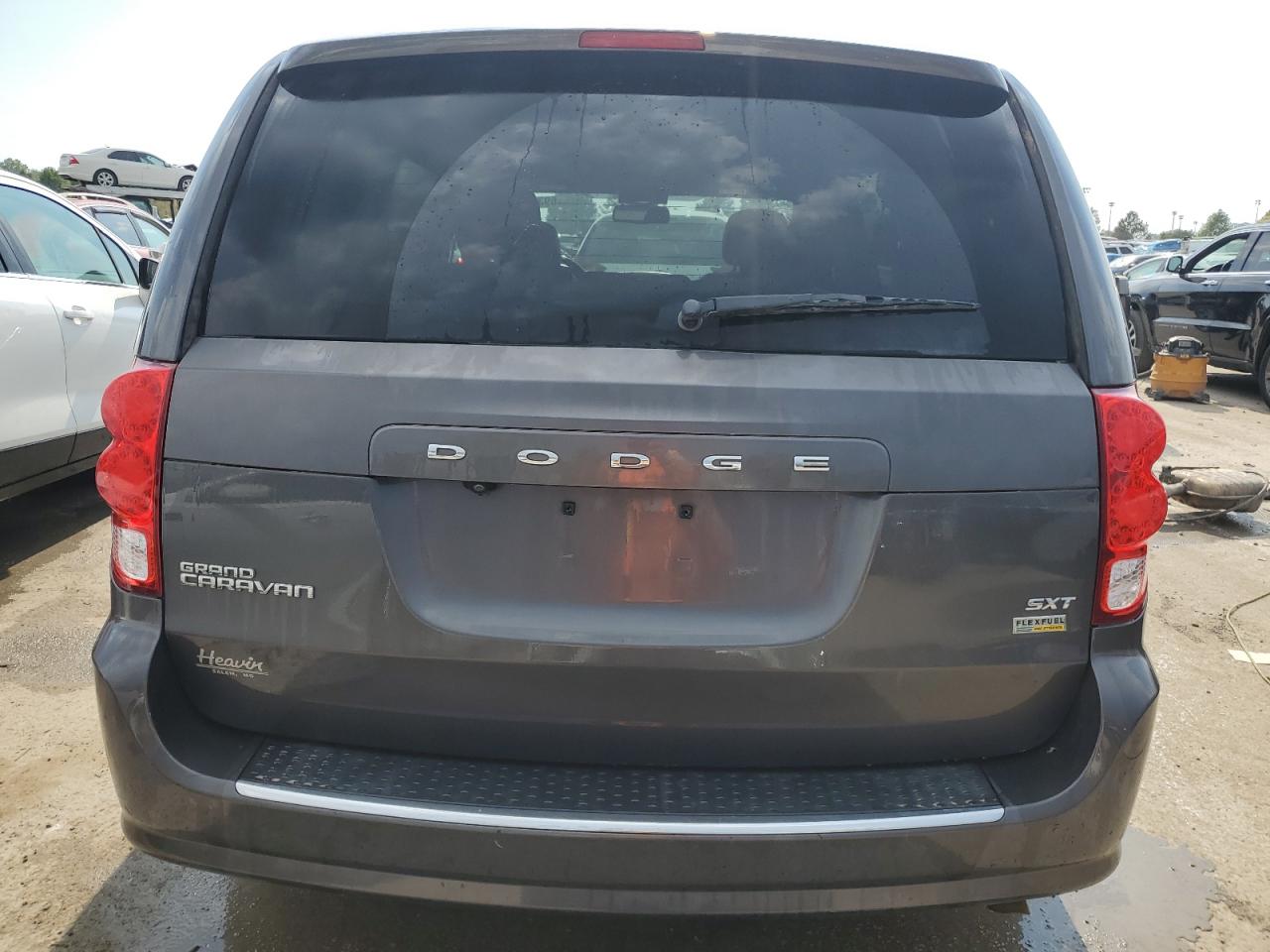 2C4RDGCG9KR761373 2019 Dodge Grand Caravan Sxt