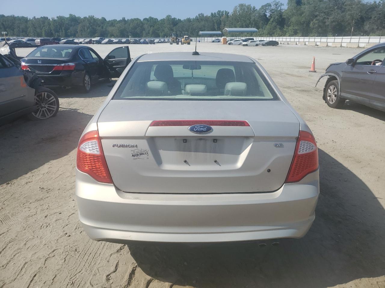 2010 Ford Fusion Se VIN: 3FAHP0HA5AR293249 Lot: 69315964