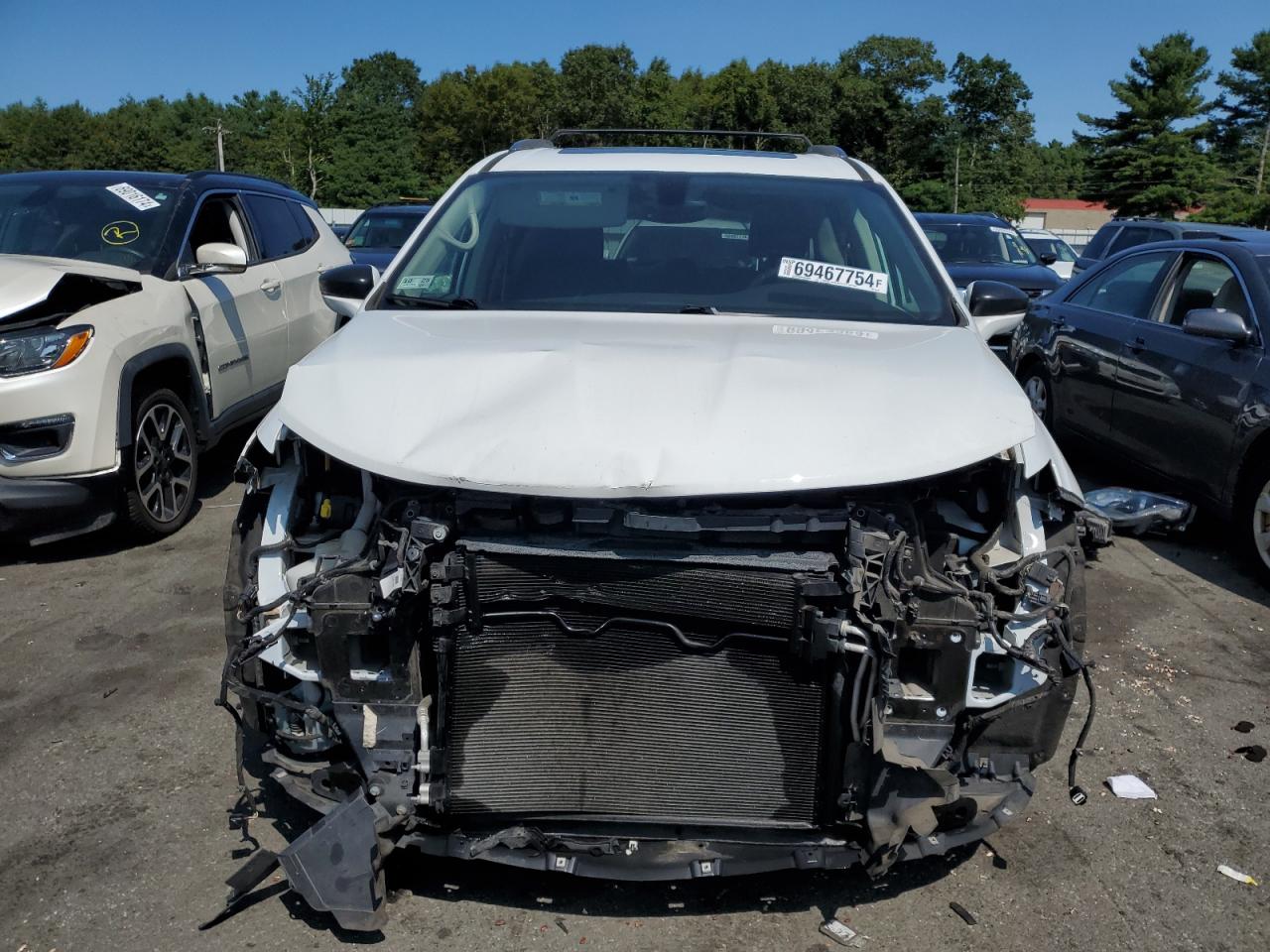 2018 Chrysler Pacifica - Image 5
