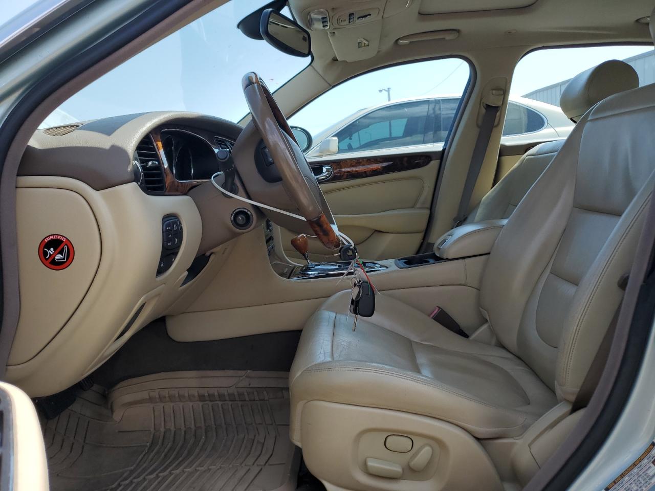 2005 Jaguar Xj8 L VIN: SAJWA79CX5SG43131 Lot: 67173314