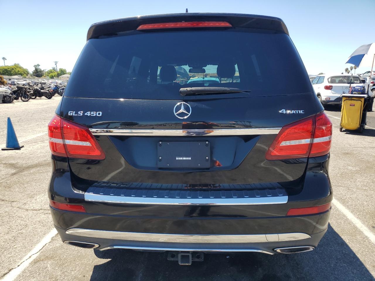 4JGDF6EE3HA956887 2017 Mercedes-Benz Gls 450 4Matic