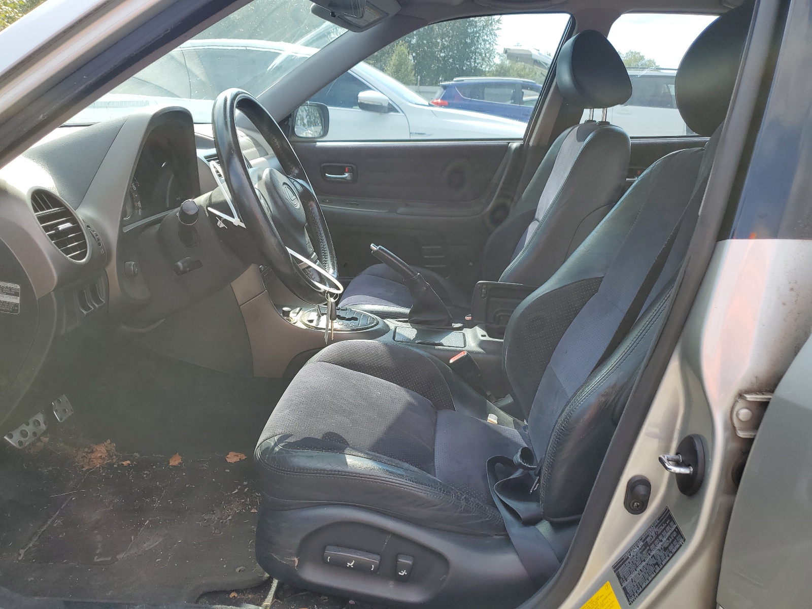 JTHBD182410003833 2001 Lexus Is 300