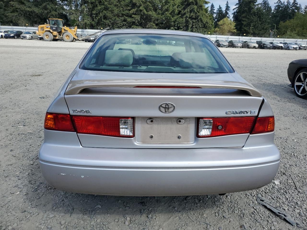 2000 Toyota Camry Ce VIN: 4T1BG22K4YU680709 Lot: 67571574