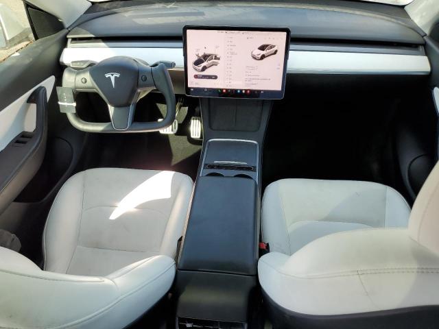  TESLA MODEL Y 2022 Белый