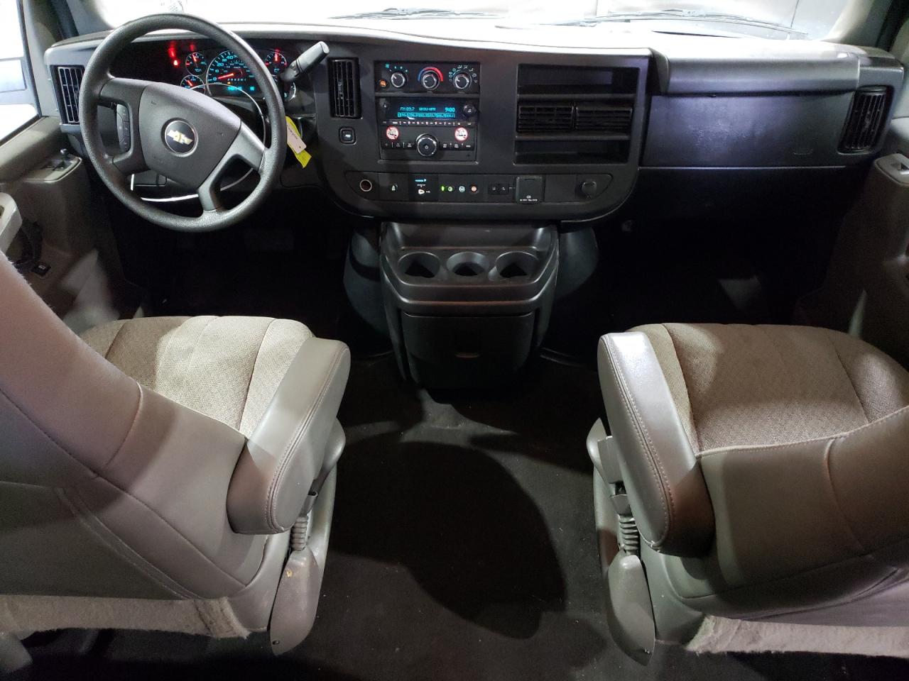 2020 Chevrolet Express G3500 Lt VIN: 1GAZGPFG3L1185913 Lot: 66177544