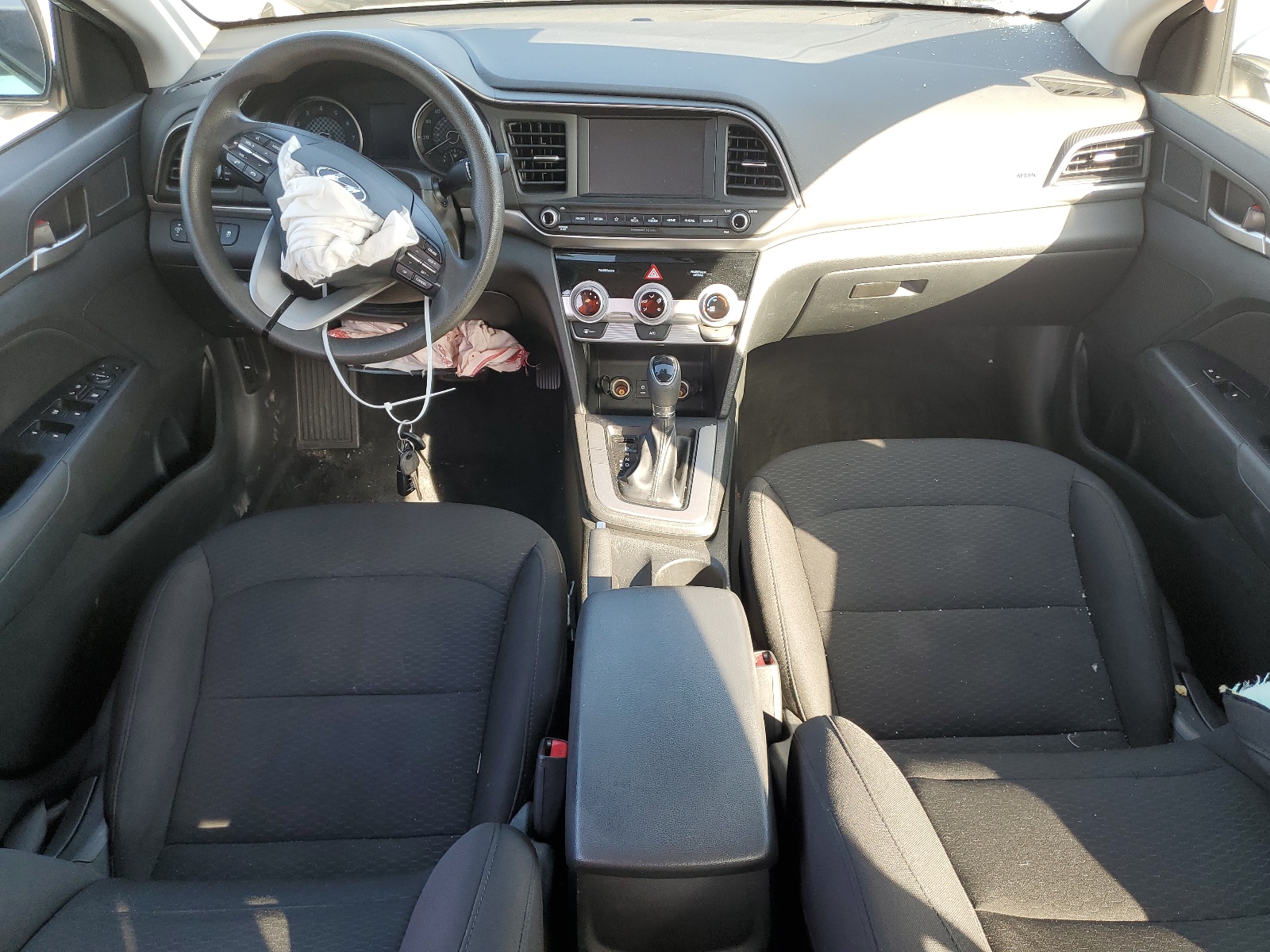 5NPD84LF3KH464794 2019 Hyundai Elantra Sel