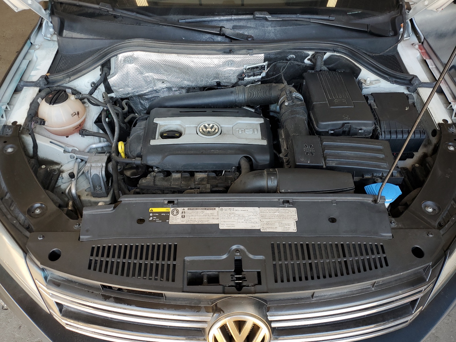 WVGBV7AX2FW612927 2015 Volkswagen Tiguan S