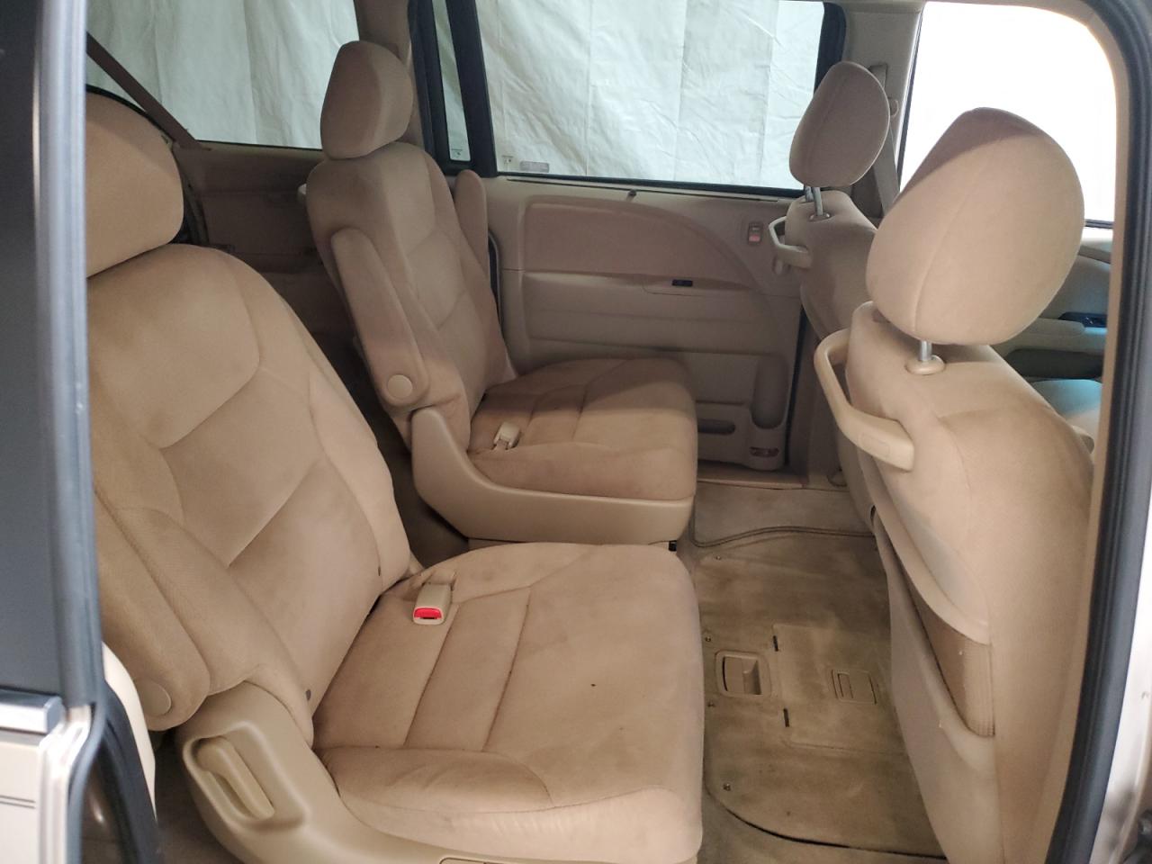 2007 Honda Odyssey - Image 11