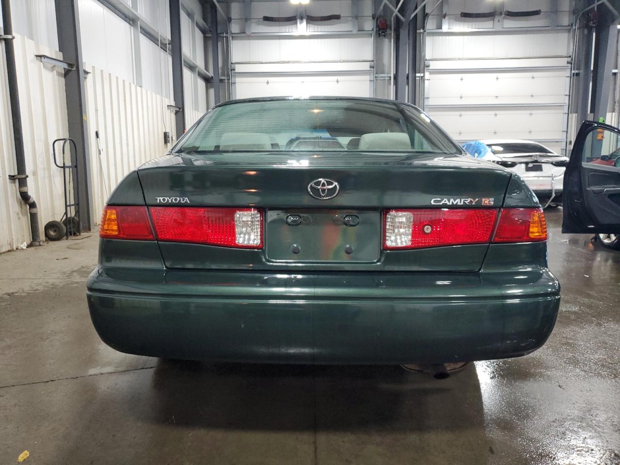 2000 Toyota Camry Ce VIN: 4T1BG22K4YU742352 Lot: 66350194