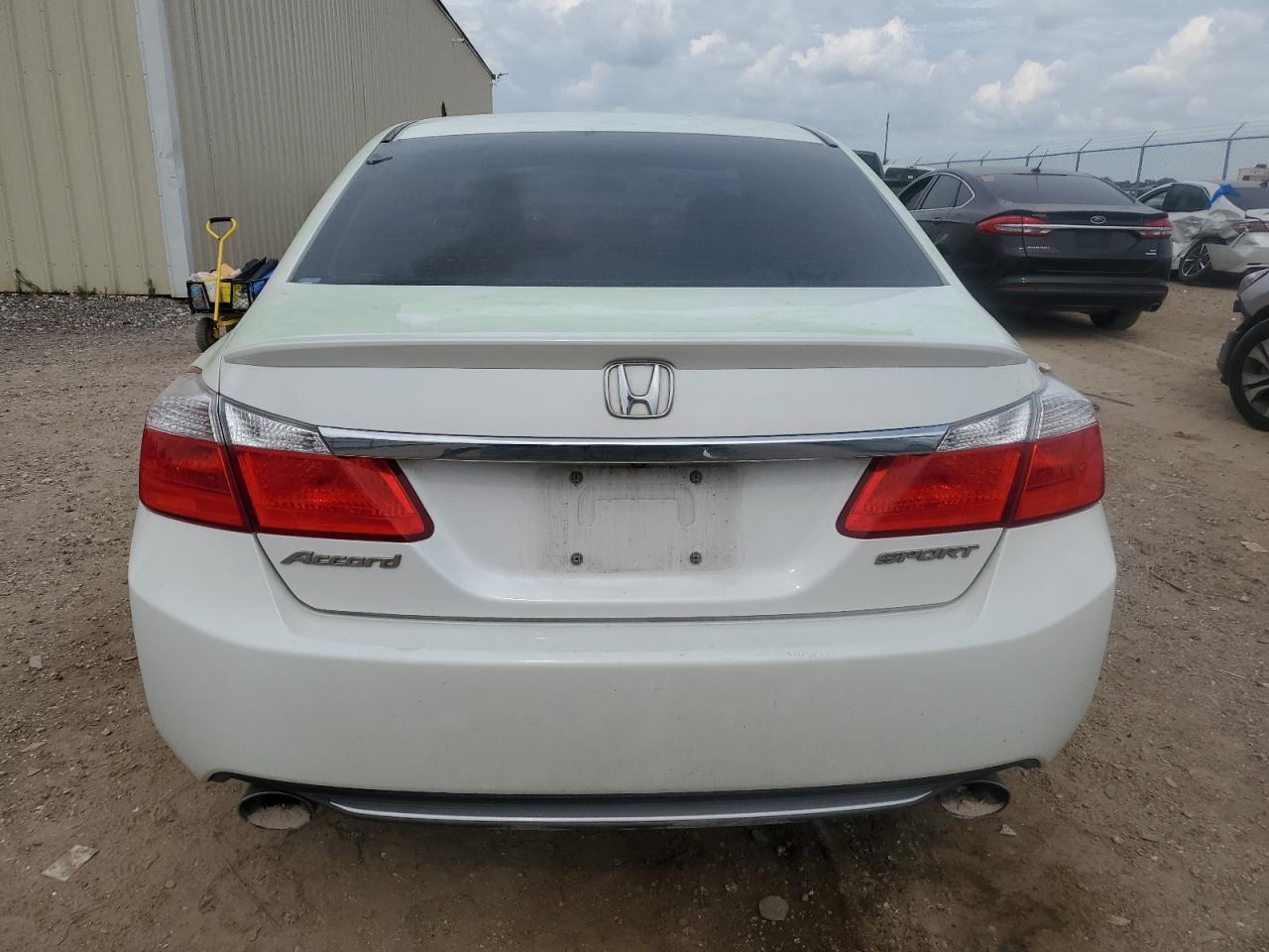 1HGCR2F5XFA129028 2015 Honda Accord Sport