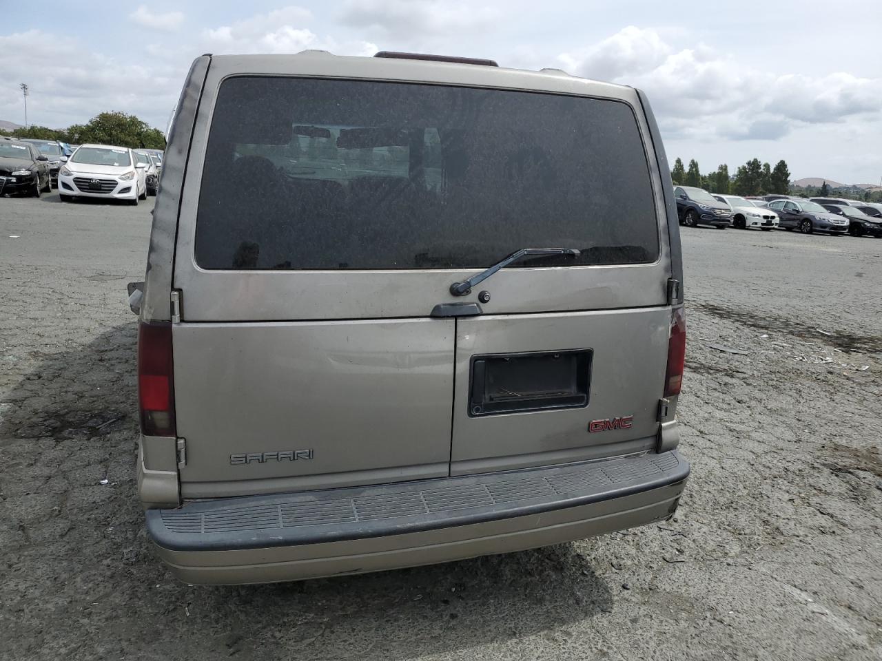 2003 GMC Safari Xt VIN: 1GKDM19X53B509638 Lot: 68492454