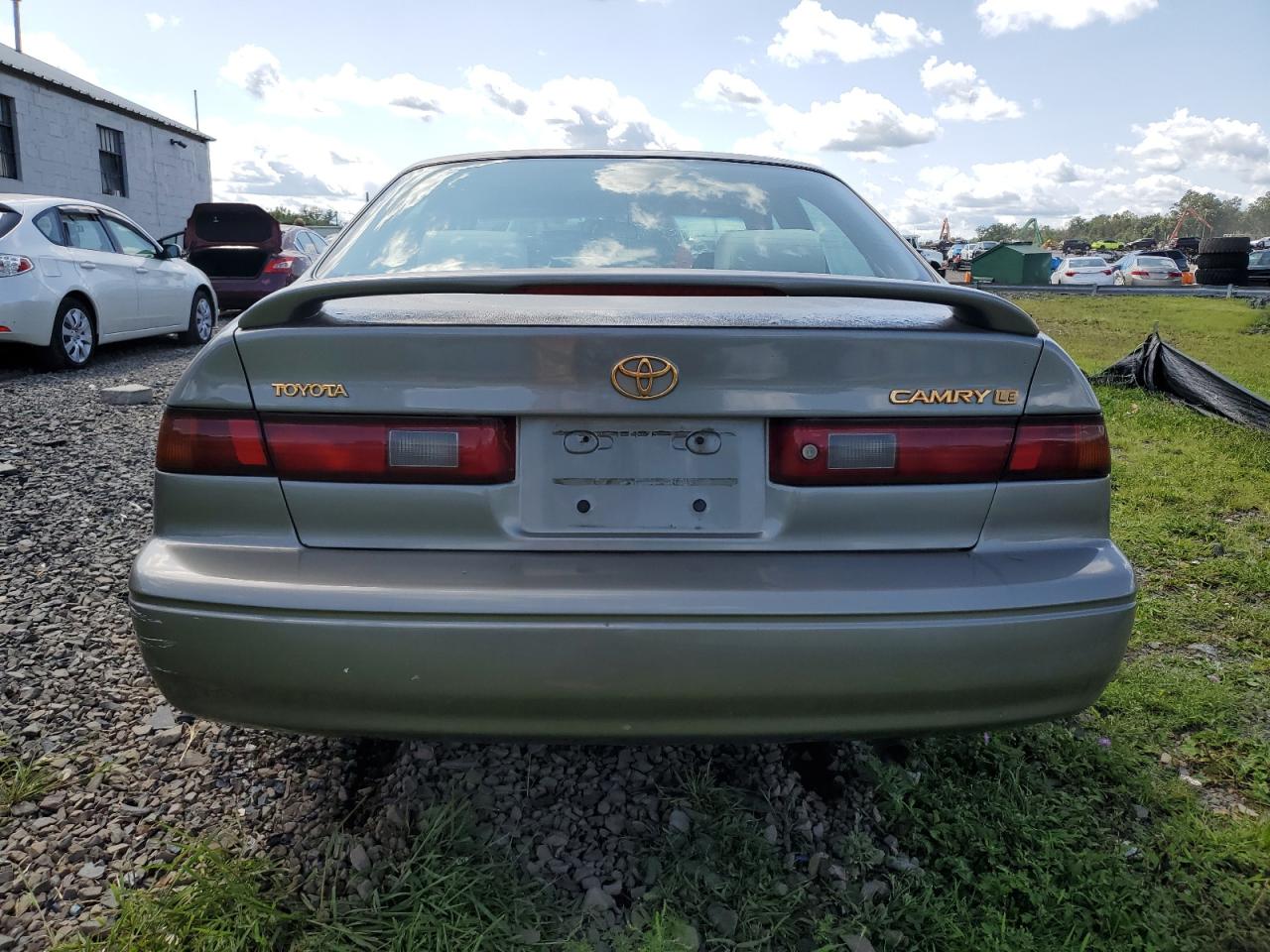 1999 Toyota Camry Ce VIN: 4T1BG22K1XU437034 Lot: 68489114