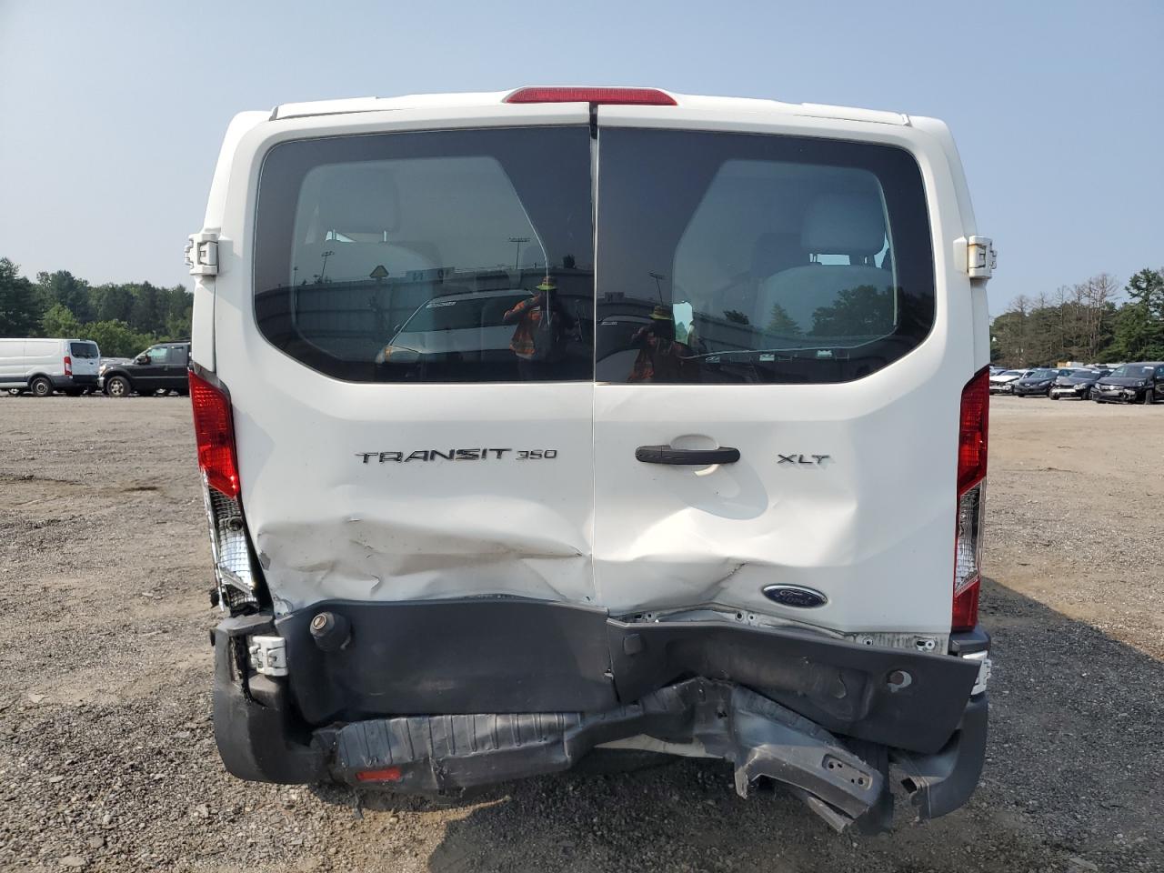 1FBZX2ZM0HKB13164 2017 Ford Transit T-350