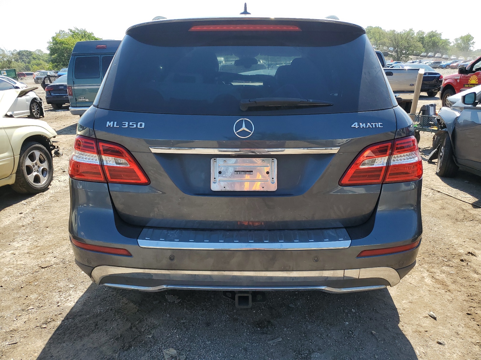 4JGDA5HB8DA117743 2013 Mercedes-Benz Ml 350 4Matic