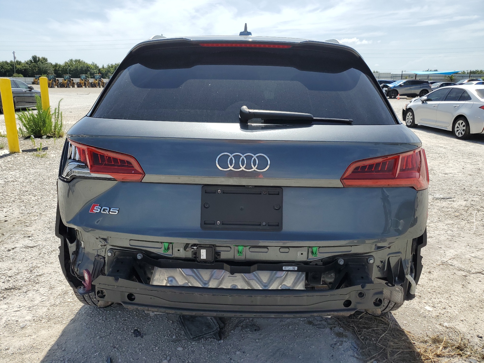 WA1C4AFY0J2064155 2018 Audi Sq5 Prestige