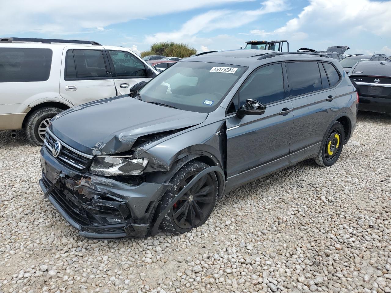 3VV3B7AX8LM166474 2020 VOLKSWAGEN TIGUAN - Image 1