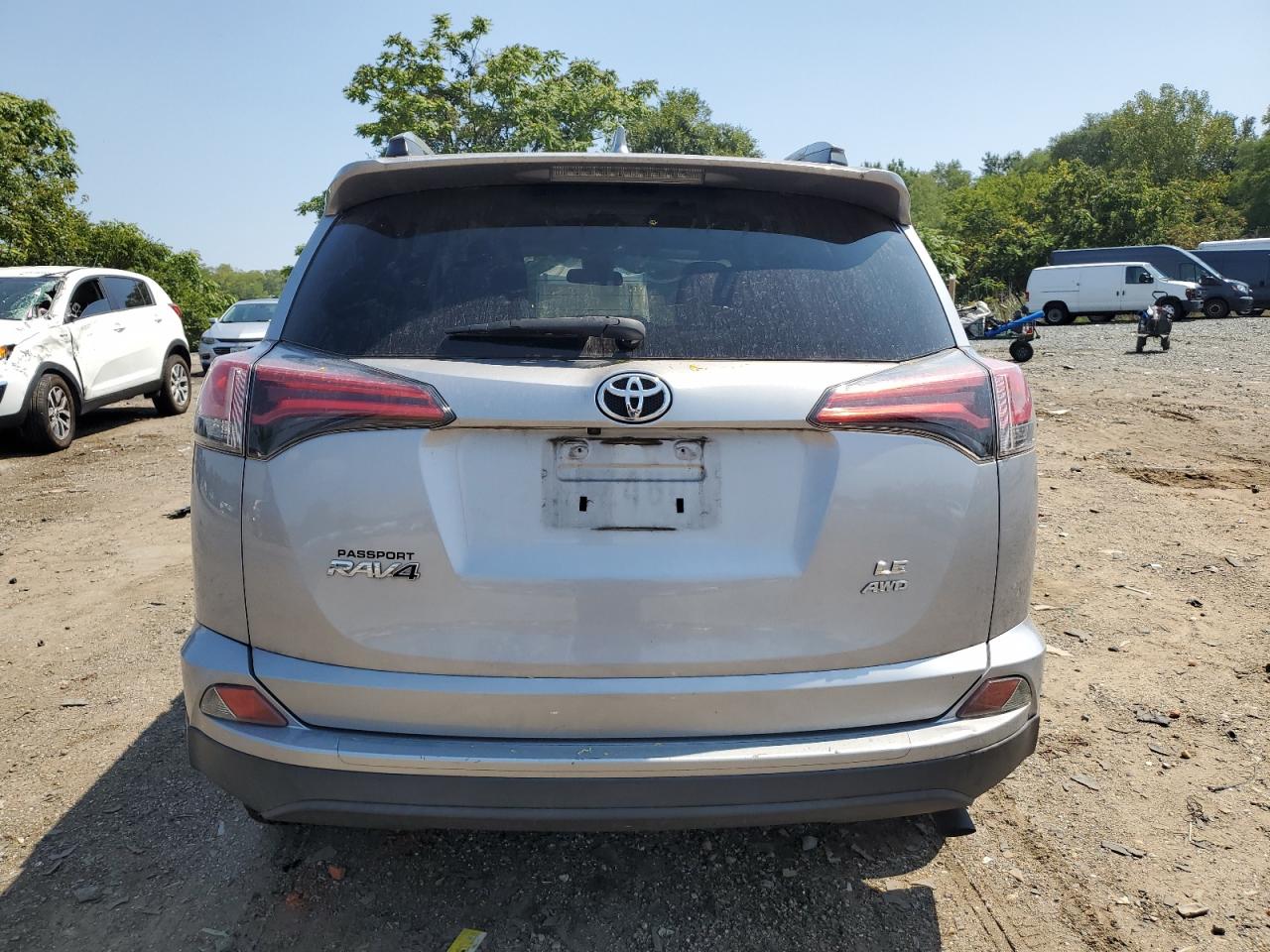 2017 Toyota Rav4 Le VIN: 2T3BFREV1HW625465 Lot: 68858464