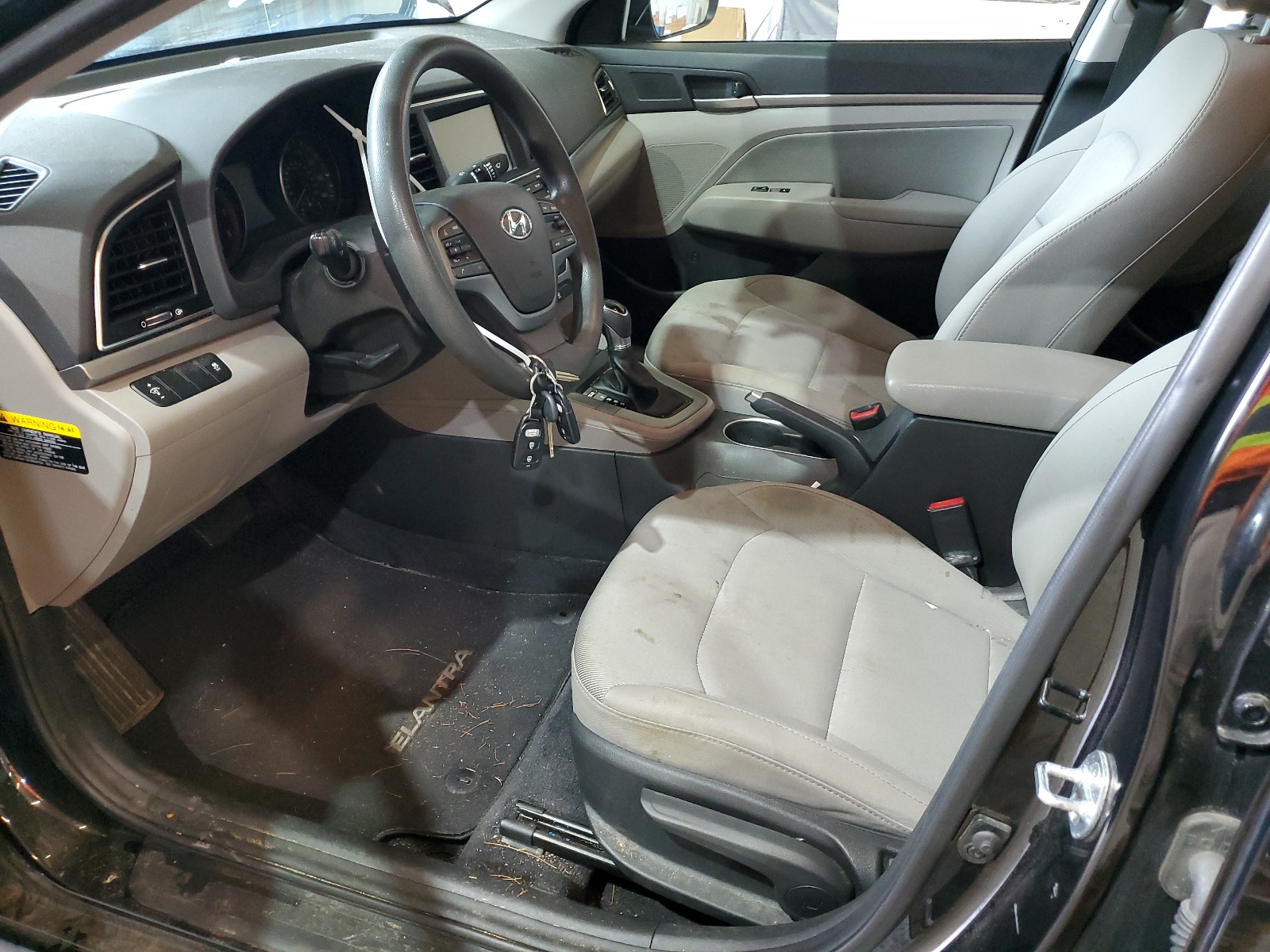 5NPD84LFXHH161455 2017 Hyundai Elantra Se