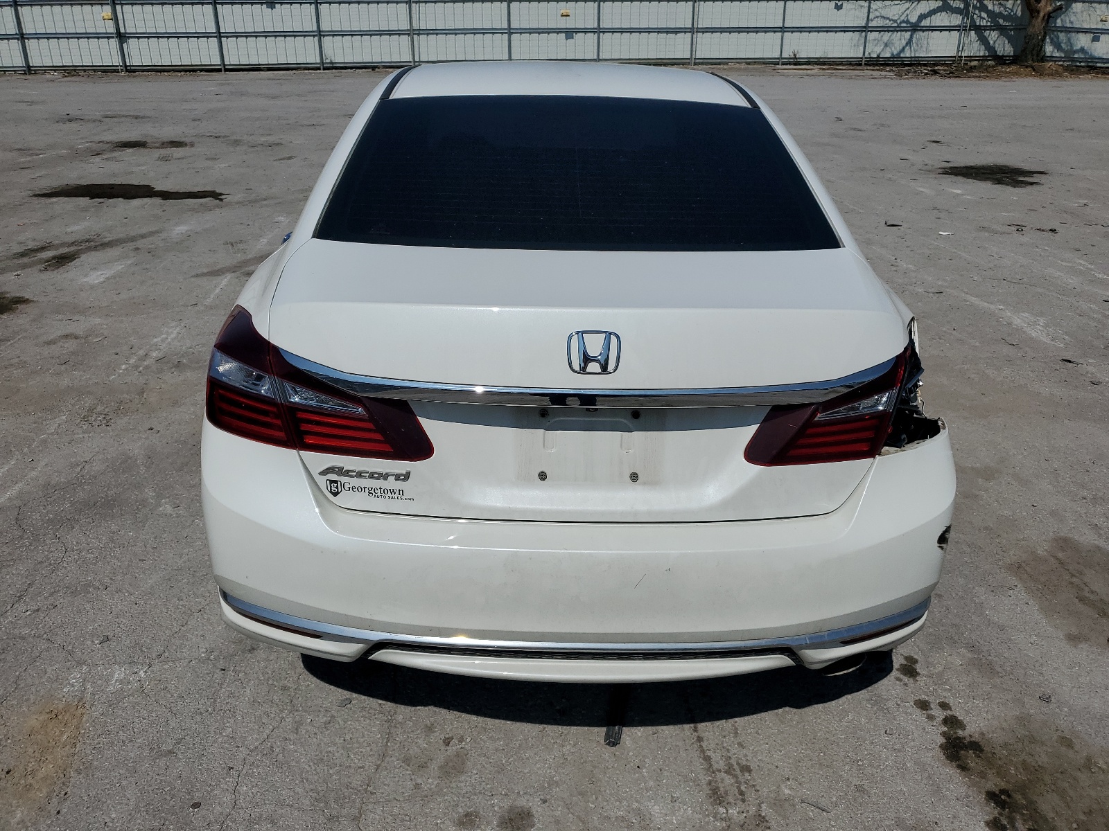 1HGCR2F3XHA283918 2017 Honda Accord Lx