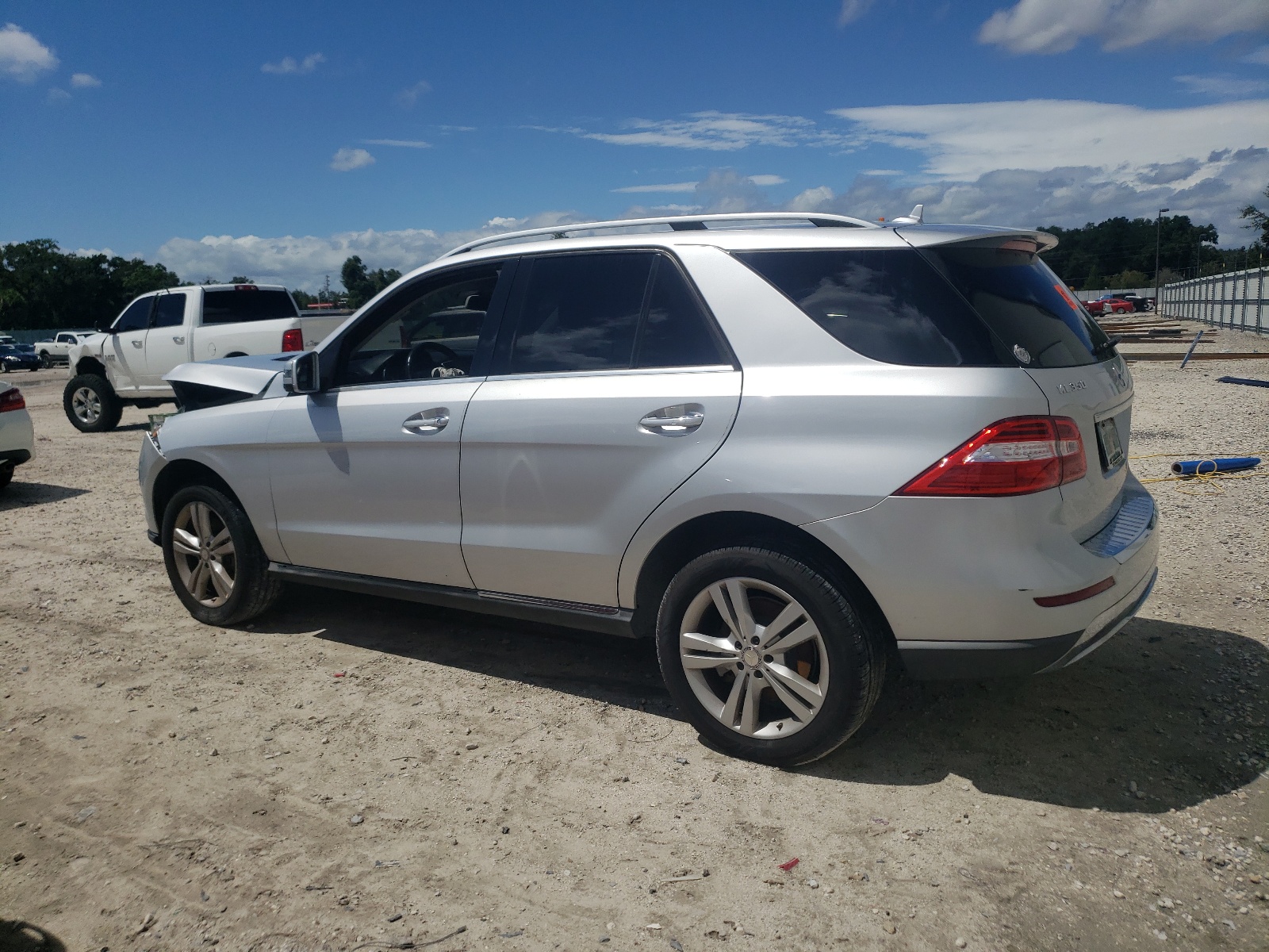 2015 Mercedes-Benz Ml 350 vin: 4JGDA5JB6FA553388