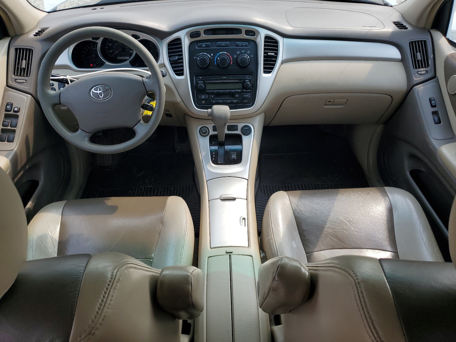 JTEDD21AX40077243 2004 Toyota Highlander