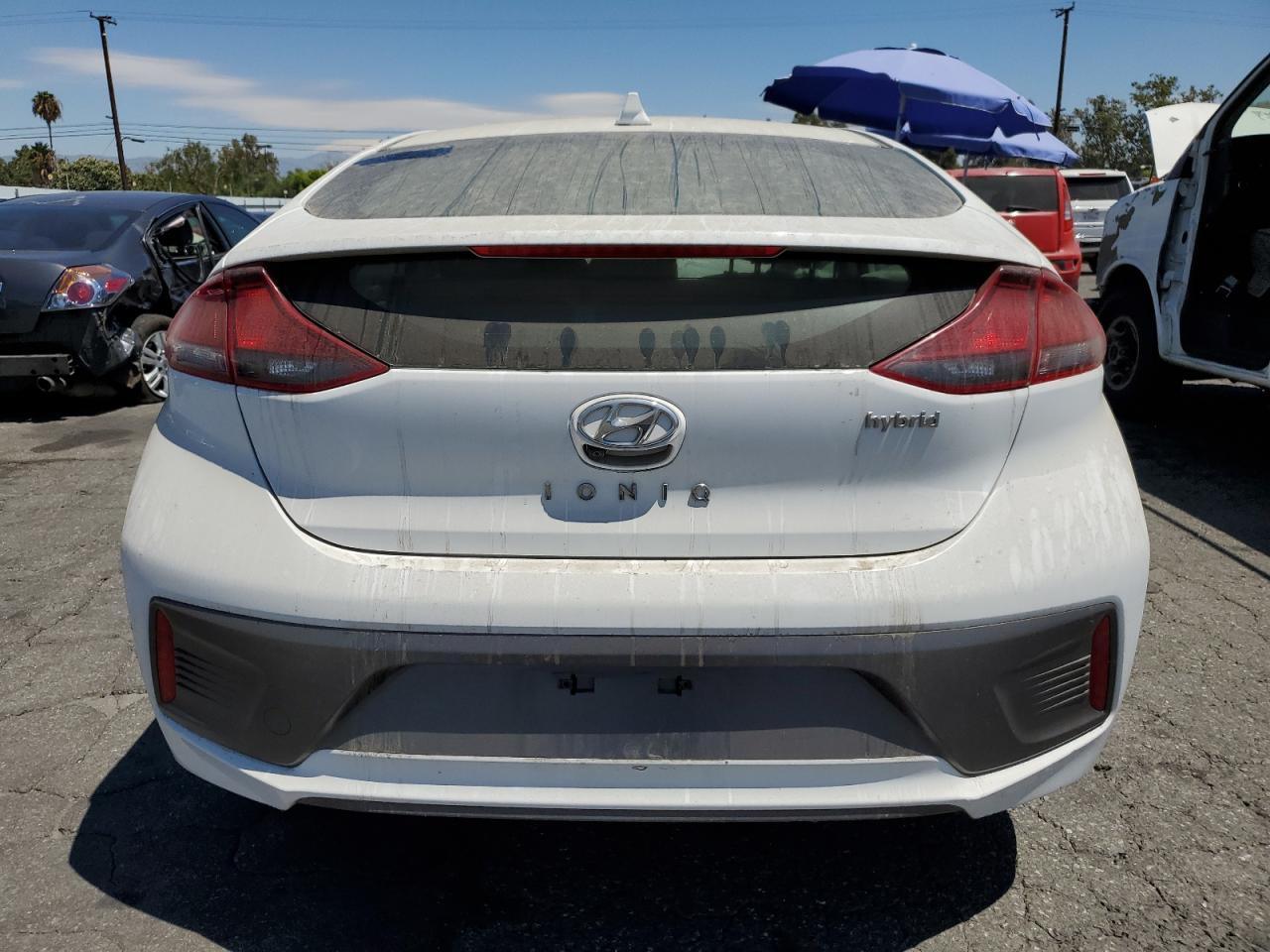 2020 Hyundai Ioniq Se VIN: KMHC75LC2LU240252 Lot: 68321194