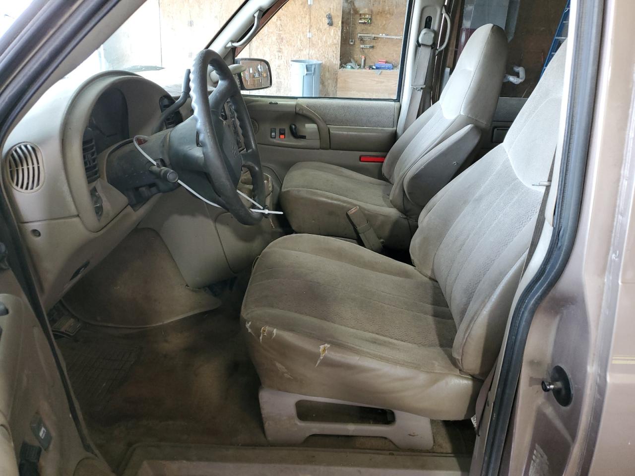 2003 Chevrolet Astro VIN: 1GNEL19X83B104626 Lot: 65039264