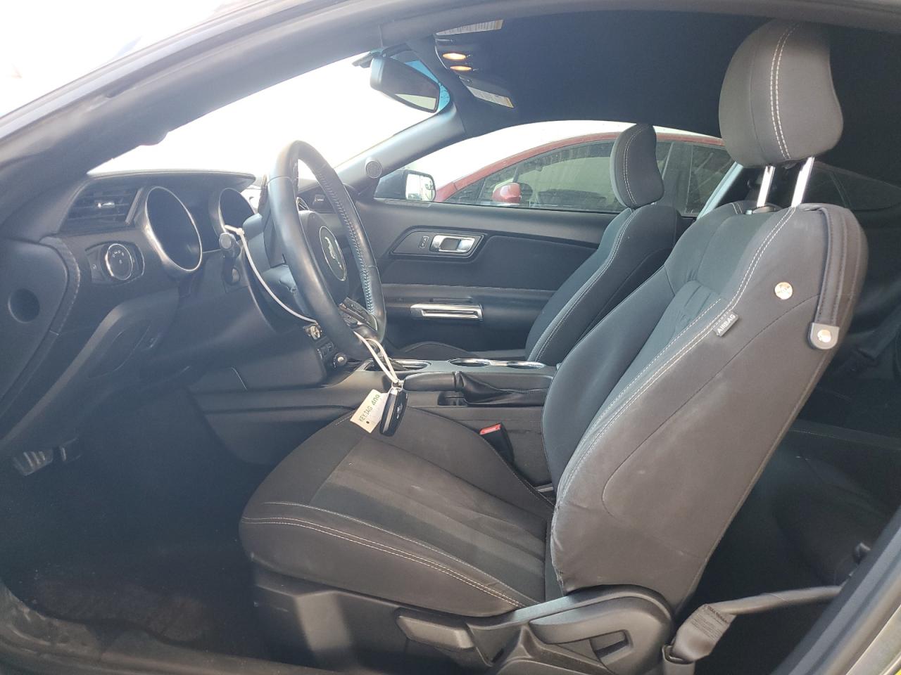 2018 Ford Mustang VIN: 1FA6P8THXJ5180569 Lot: 65911754