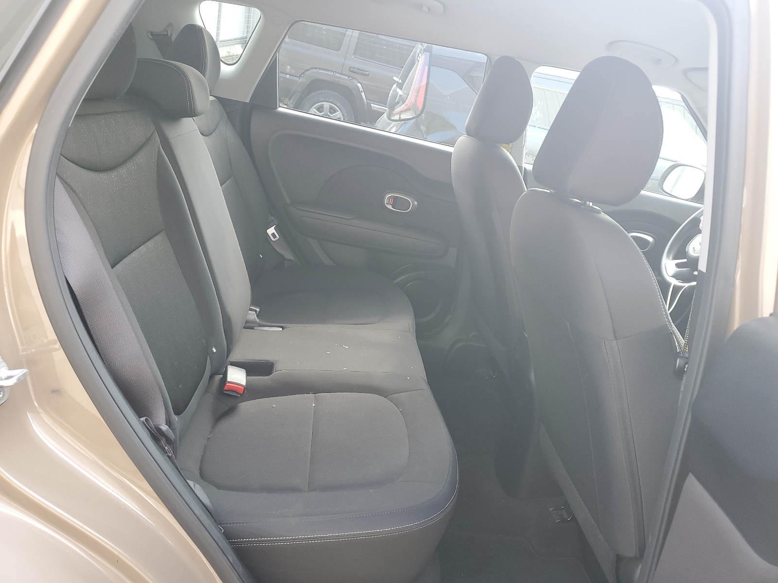 KNDJN2A21G7304991 2016 Kia Soul