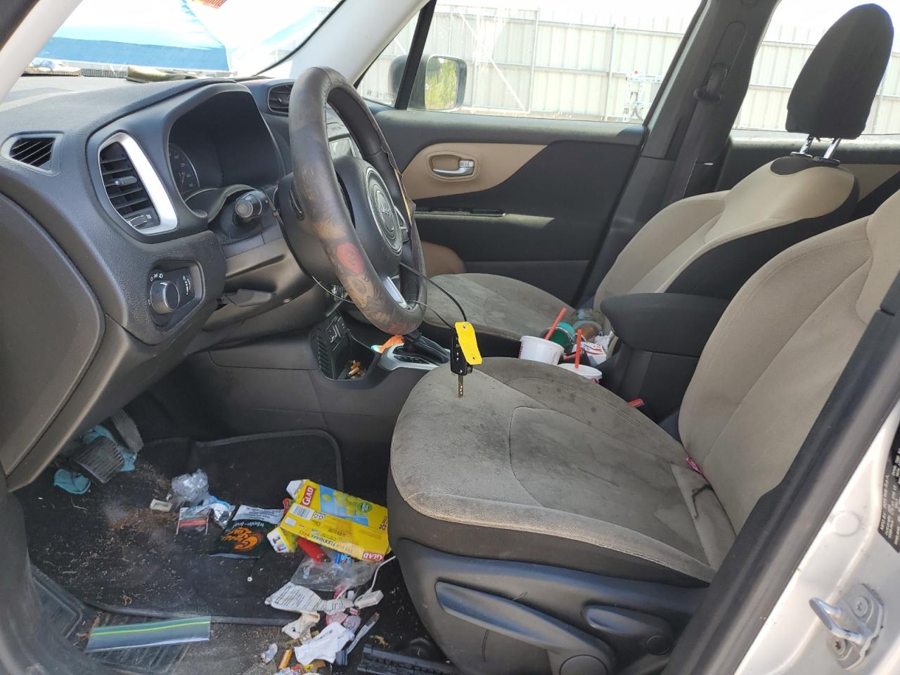 2015 Jeep Renegade Sport VIN: ZACCJAAT3FPB43181 Lot: 68111654