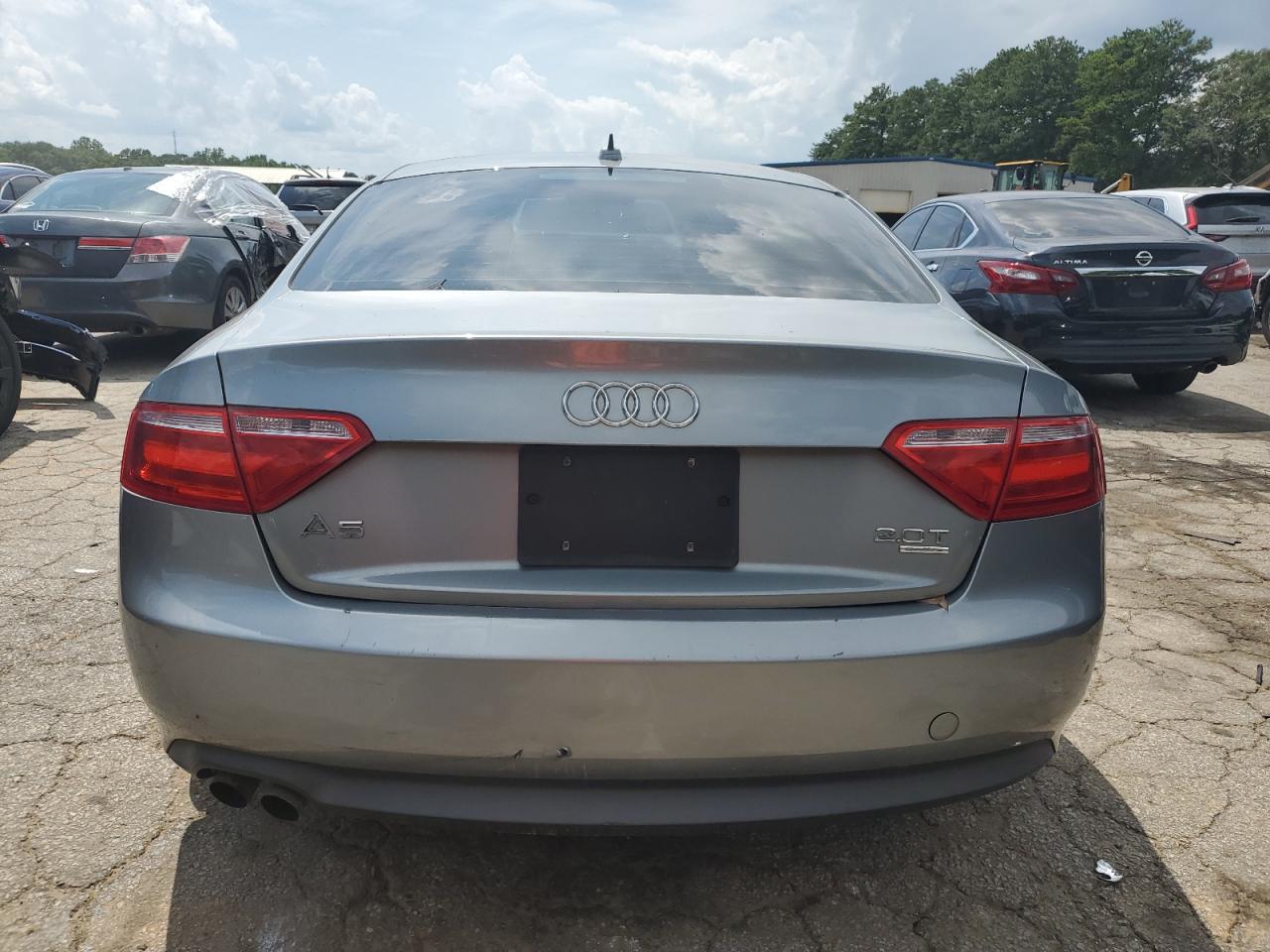 2010 Audi A5 Premium VIN: WAUCFAFRXAA010986 Lot: 65962894