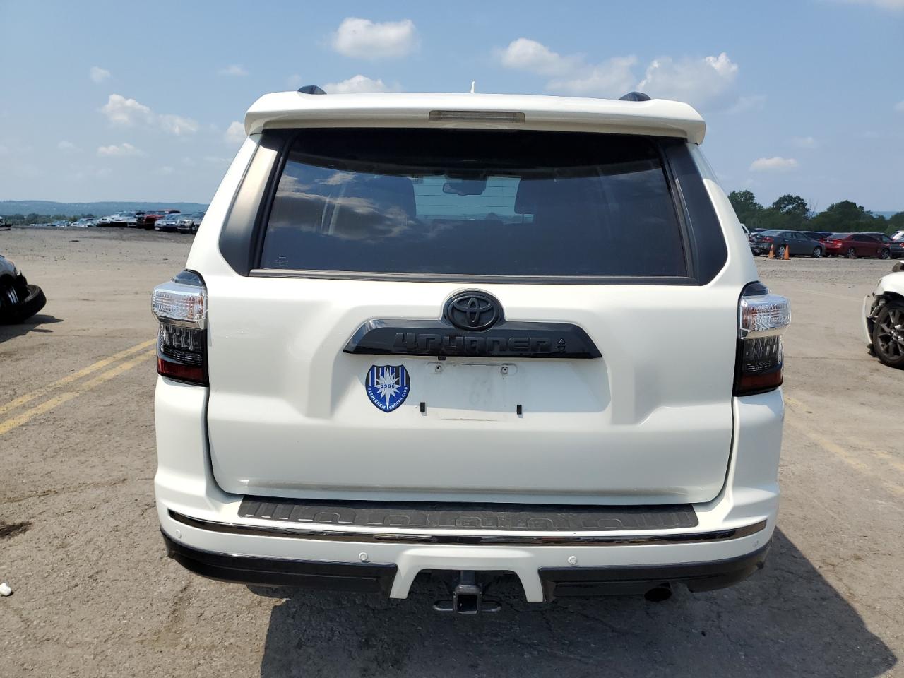 2021 Toyota 4Runner Night Shade VIN: JTEJU5JR1M5858374 Lot: 65779744