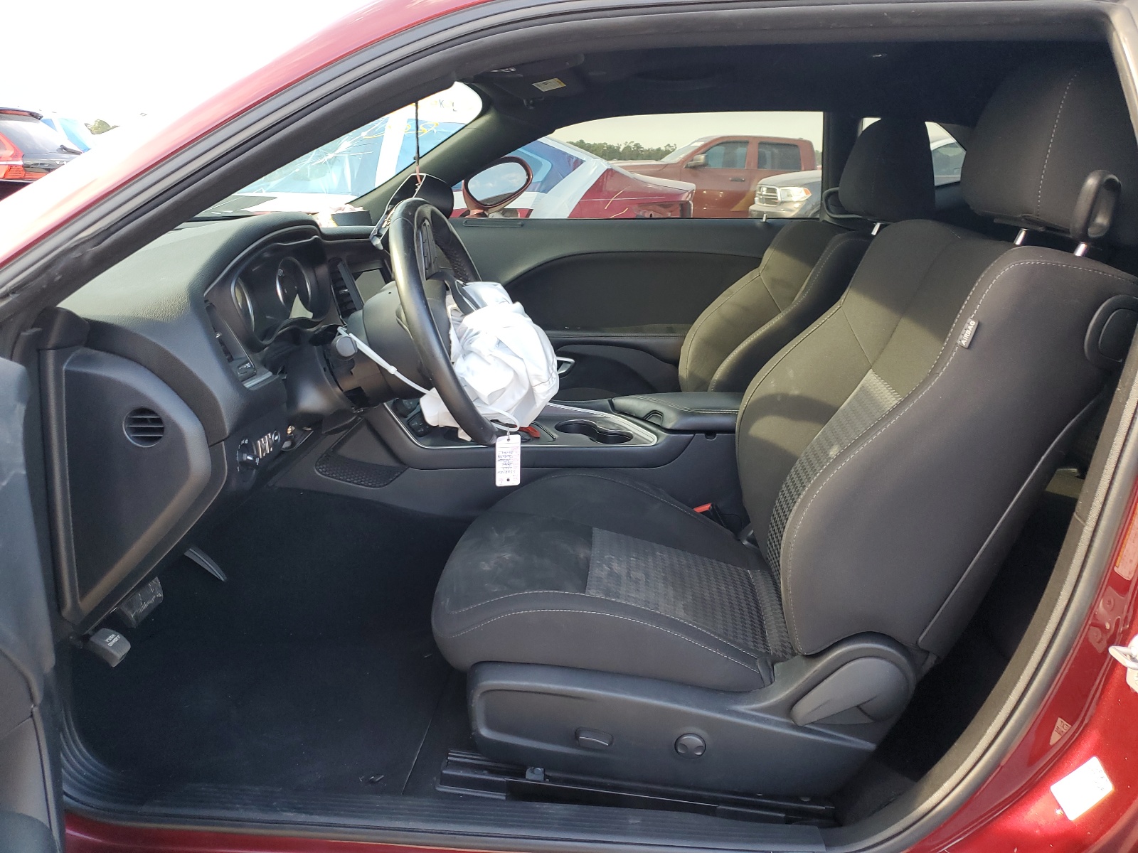 2C3CDZBT3NH105474 2022 Dodge Challenger R/T