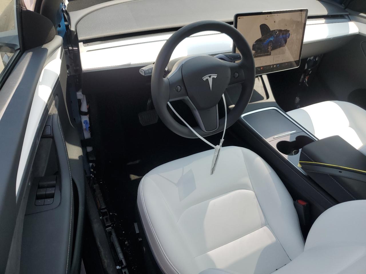 7SAYGDEE3PA120901 2023 Tesla Model Y