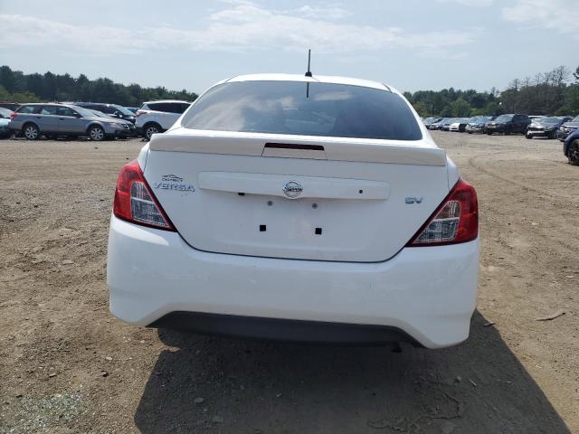  NISSAN VERSA 2019 White