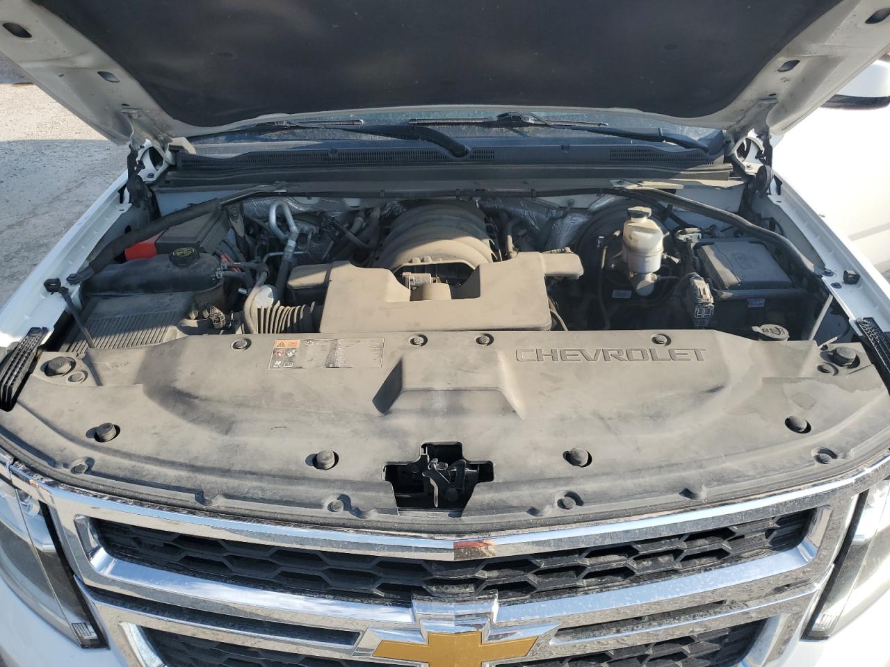 1GNSKJKCXFR671610 2015 Chevrolet Suburban K1500 Lt