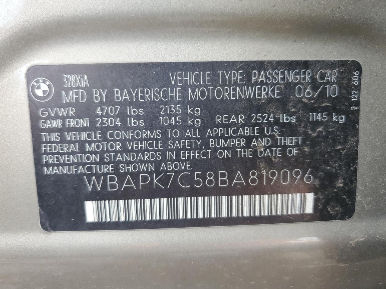 WBAPK7C58BA819096 2011 BMW 328 Xi