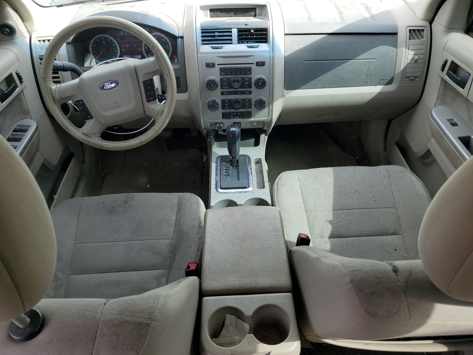 1FMCU9DG7AKB89826 2010 Ford Escape Xlt