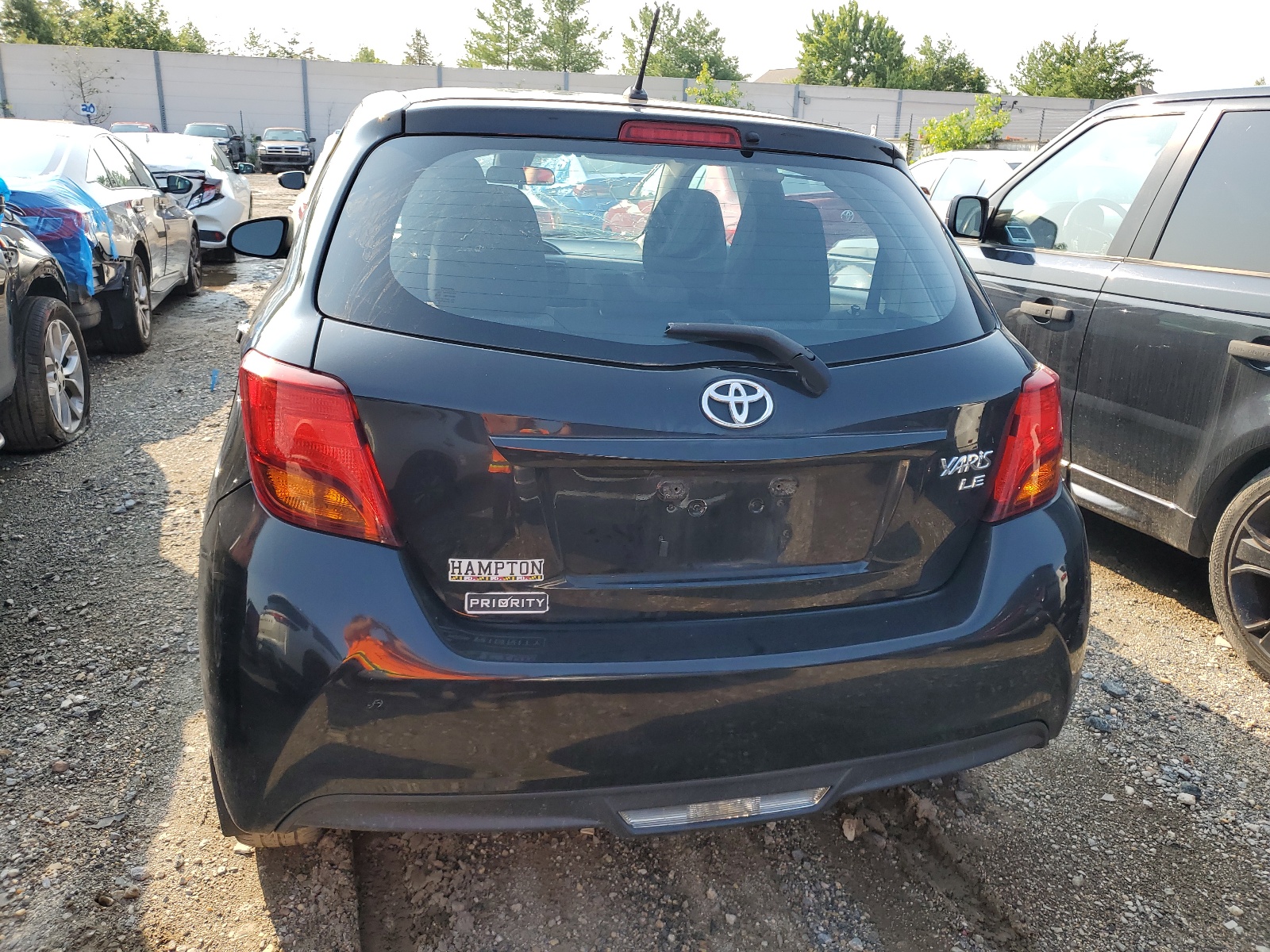 VNKKTUD30HA076276 2017 Toyota Yaris L