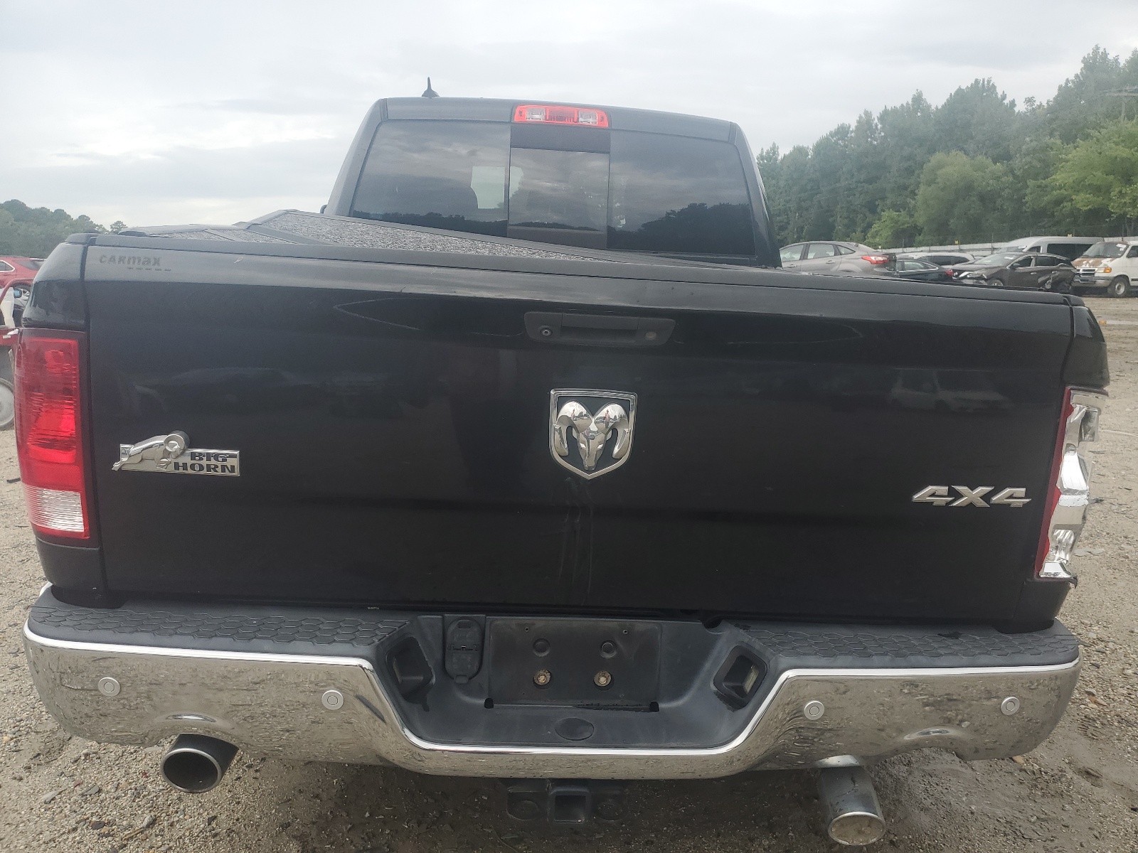 1C6RR7GT3FS781607 2015 Ram 1500 Slt