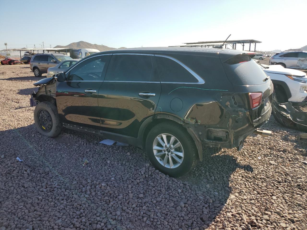 2019 Kia Sorento - Image 2